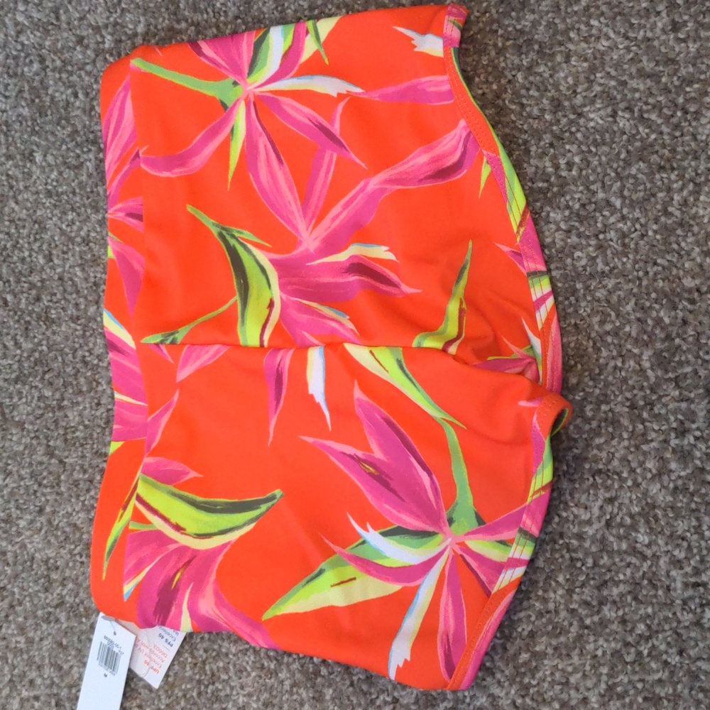 NWT Girls Old Navy Dolphin Hem Swim Shorts - Pattern: Bird of Paradise - Size M - Picture 4 of 4